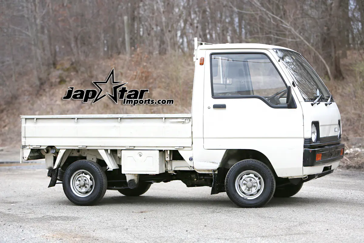 1987 Mitsubishi Minicab, a Kei Truck, for sale at Street Legal Mini Trucks in Philadelphia, PA (photo 8 of 12)