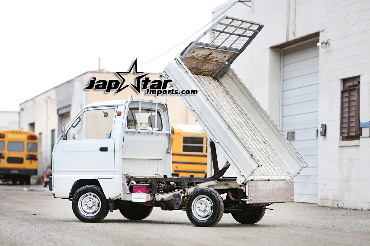 1988 Suzuki Carry Dump, a Kei Truck, for sale at Street Legal Mini Trucks in Philadelphia, PA (photo 6 of 6)