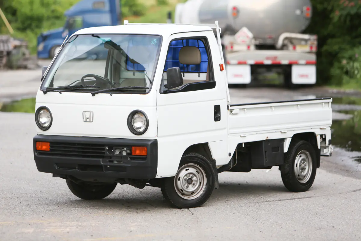 1989 Honda Acty 4WD, a Kei Truck, for sale at Street Legal Mini Trucks in Philadelphia, PA (photo 5 of 12)