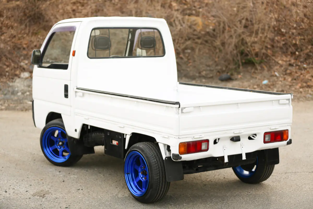 1989 Honda Acty, a Kei Truck, for sale at Street Legal Mini Trucks in Philadelphia, PA (photo 11 of 12)