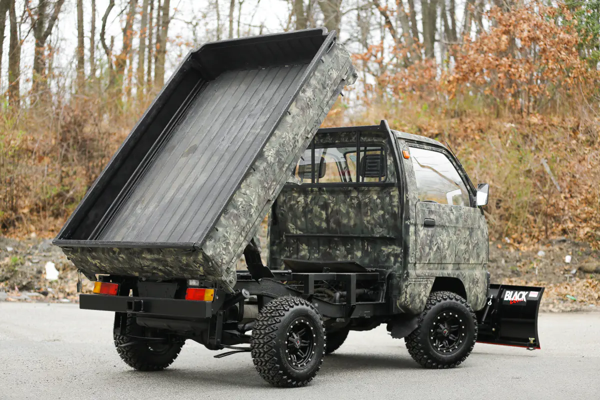 1989 Suzuki Carry Dump, a Kei Truck, for sale at Street Legal Mini Trucks in Philadelphia, PA (photo 5 of 12)
