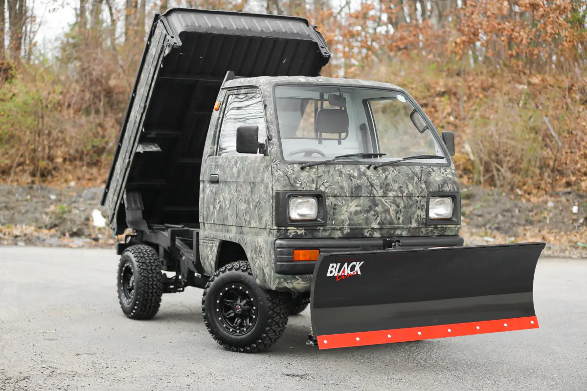 1989 Suzuki Carry Dump, a Kei Truck, for sale at Street Legal Mini Trucks in Philadelphia, PA (photo 9 of 12)