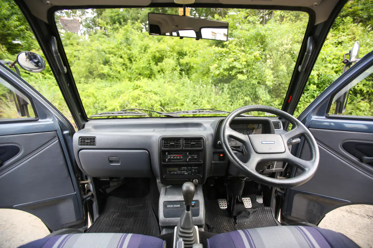 1990 Daihatsu Atrai Turbo, a Kei Van, for sale at Street Legal Mini Trucks in Philadelphia, PA (photo 2 of 12)
