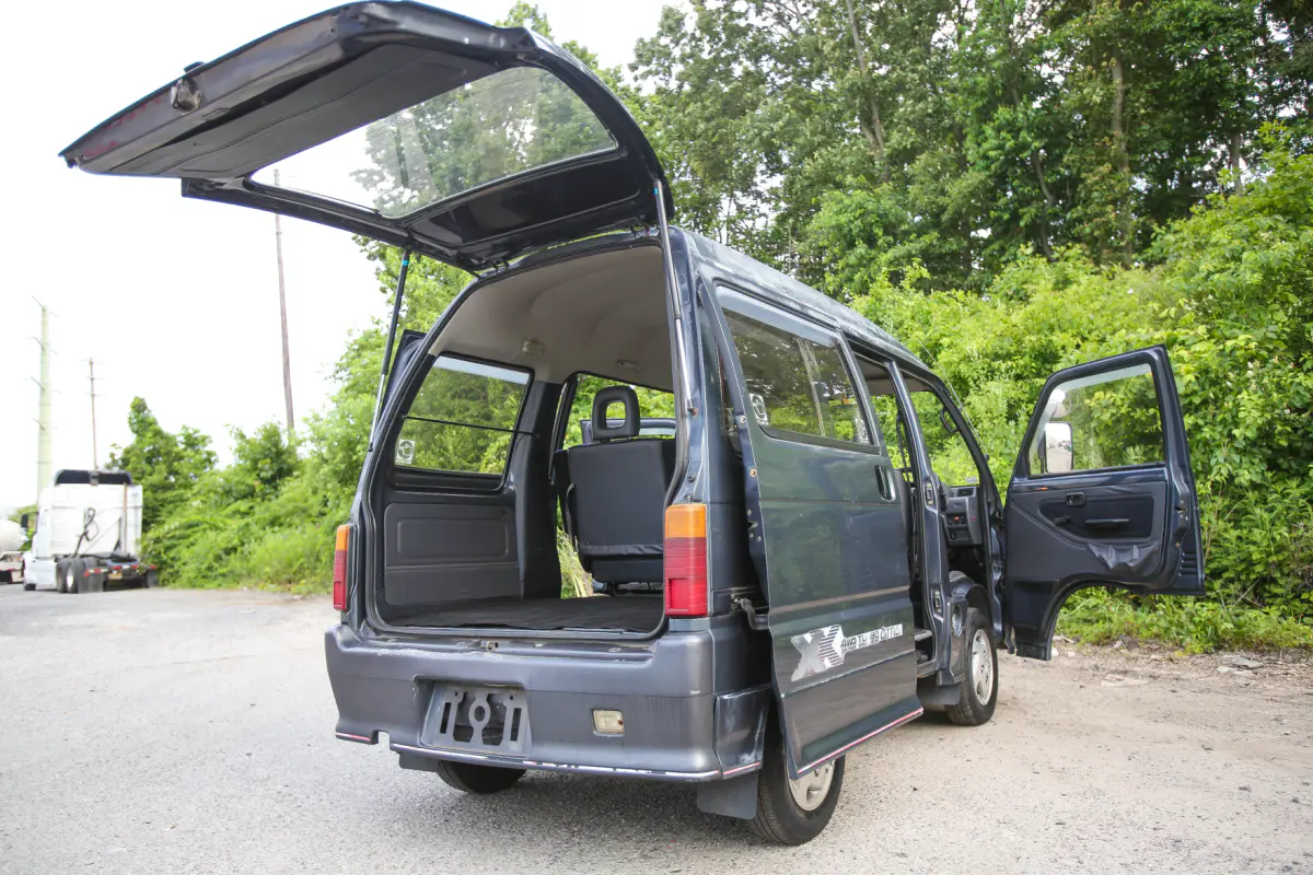 1990 Daihatsu Atrai Turbo, a Kei Van, for sale at Street Legal Mini Trucks in Philadelphia, PA (photo 3 of 12)