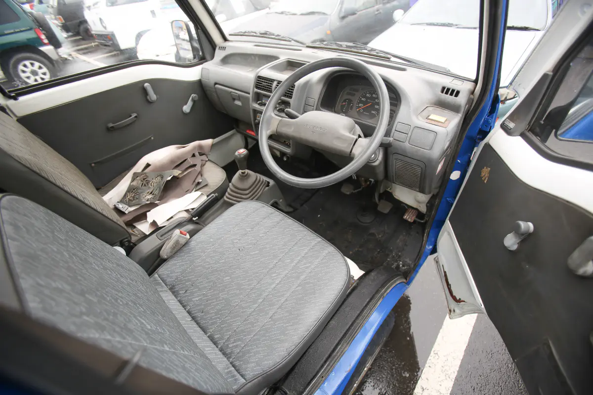 1990 Subaru Sambar SUPERCHARGED, a Kei Truck, for sale at Street Legal Mini Trucks in Philadelphia, PA (photo 4 of 12)