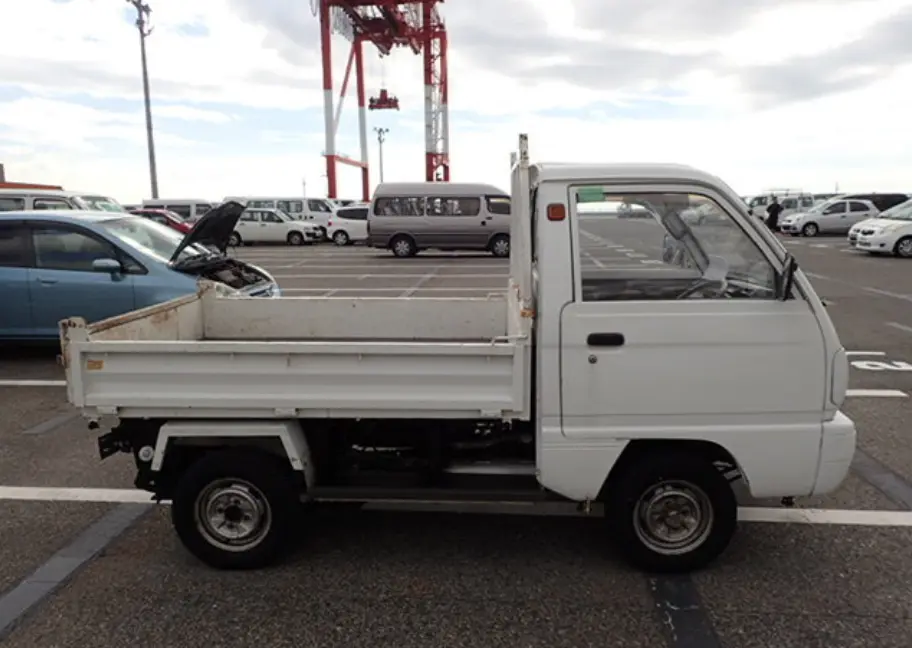 1990 Suzuki Carry Dump, a Kei Truck, for sale at Street Legal Mini Trucks in Philadelphia, PA (photo 12 of 12)