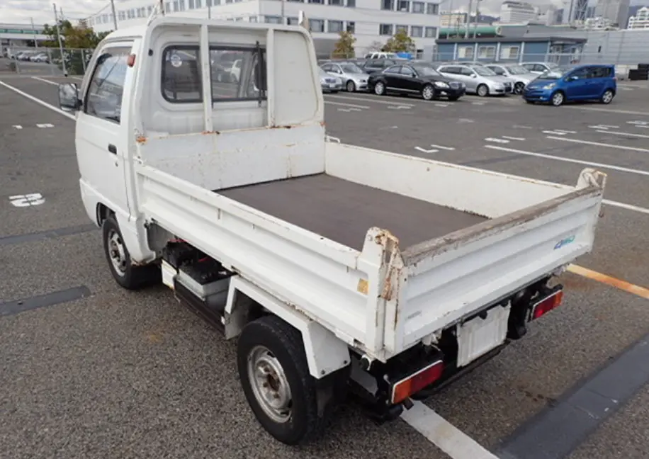 1990 Suzuki Carry Dump, a Kei Truck, for sale at Street Legal Mini Trucks in Philadelphia, PA (photo 5 of 12)