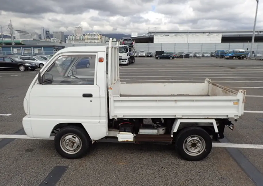 1990 Suzuki Carry Dump, a Kei Truck, for sale at Street Legal Mini Trucks in Philadelphia, PA (photo 6 of 12)