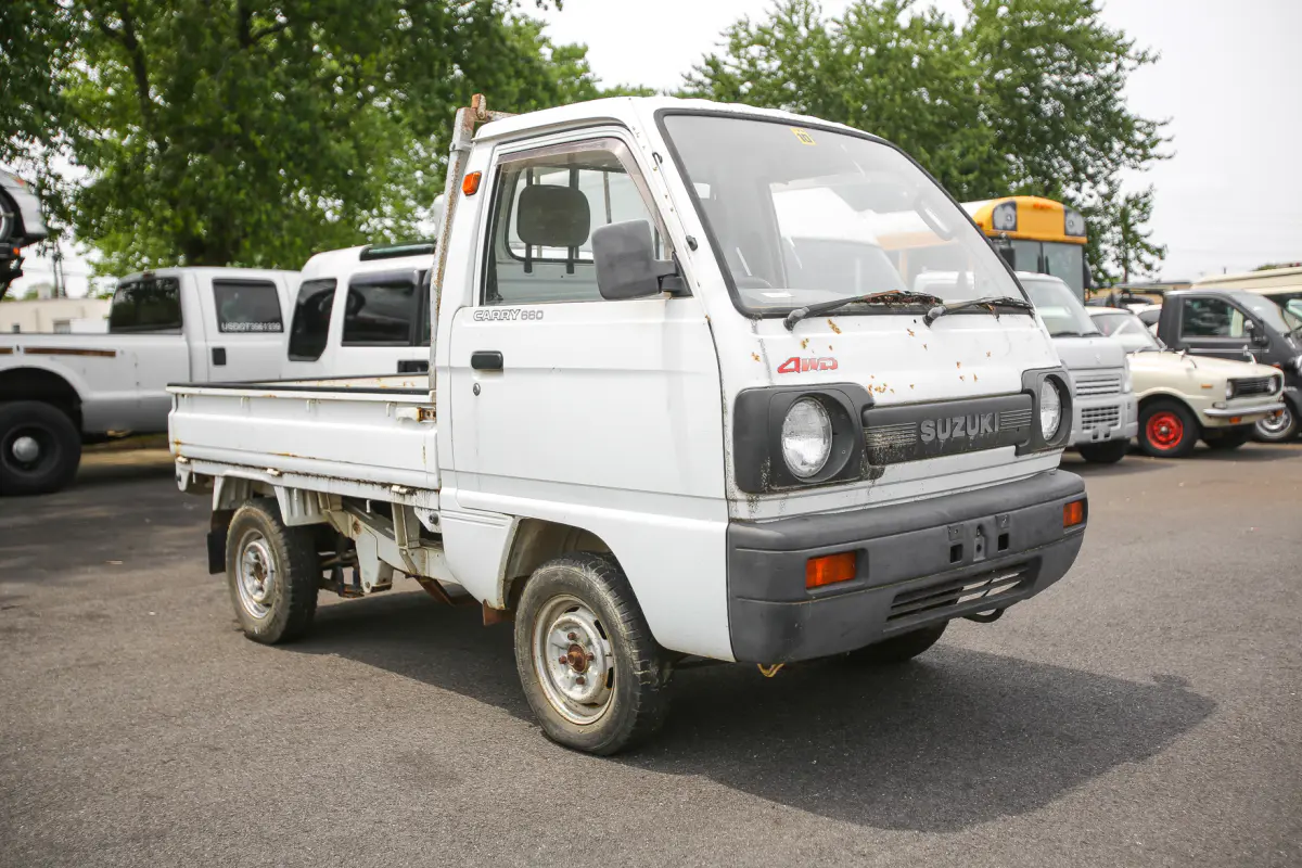 1990 Suzuki Carry, a Kei Truck, for sale at Street Legal Mini Trucks in Philadelphia, PA (photo 2 of 12)