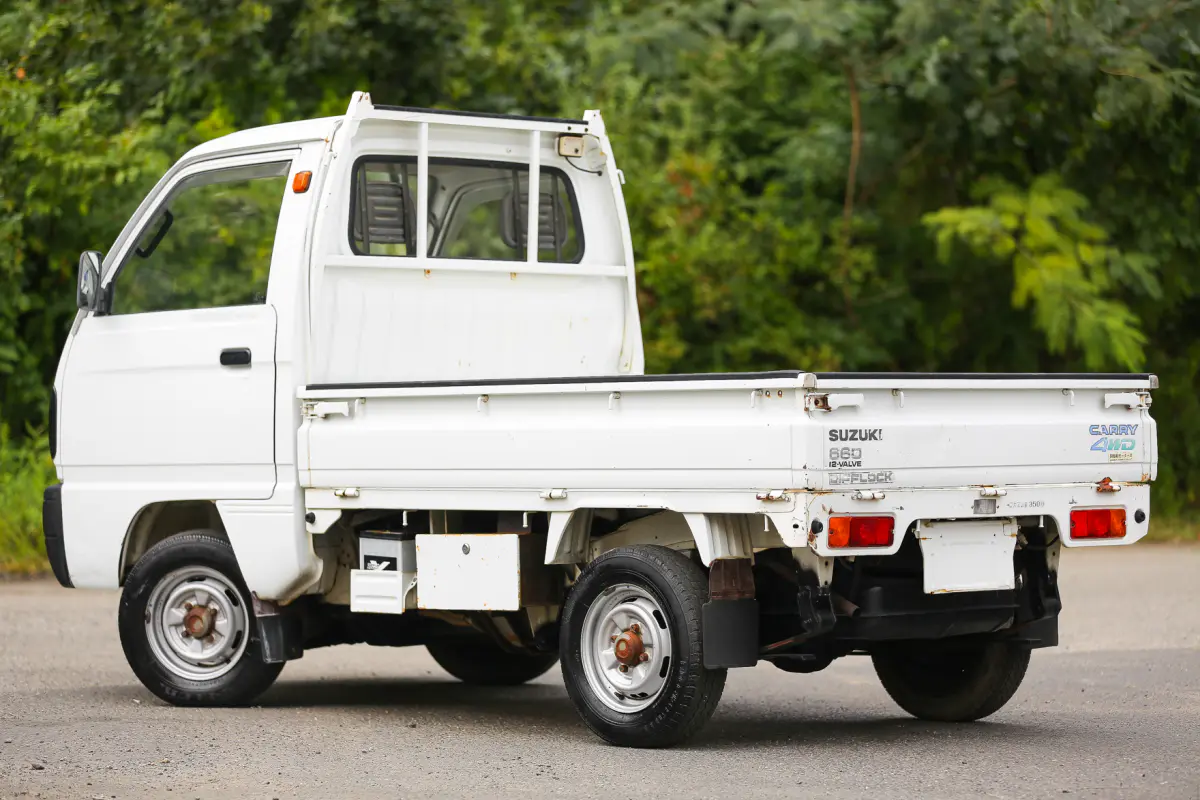 1990 Suzuki Carry, a Kei Truck, for sale at Street Legal Mini Trucks in Philadelphia, PA (photo 12 of 12)