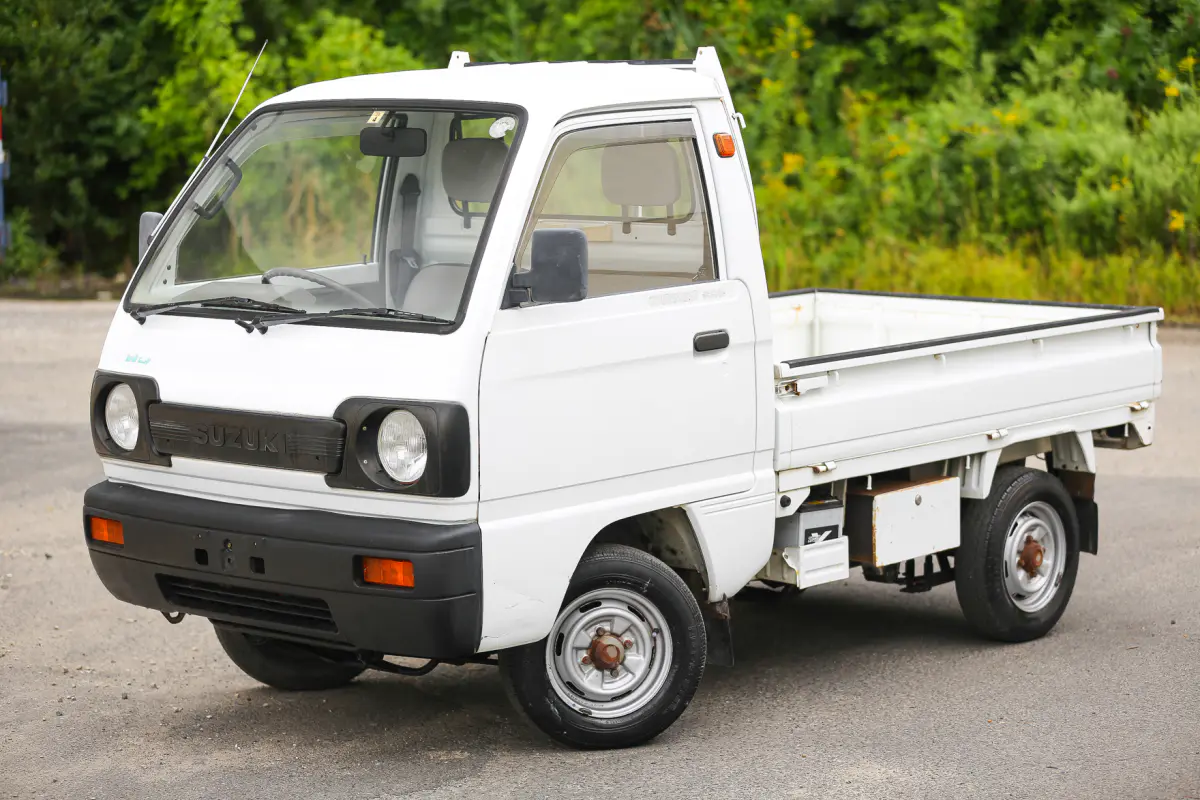 1990 Suzuki Carry, a Kei Truck, for sale at Street Legal Mini Trucks in Philadelphia, PA (photo 5 of 12)