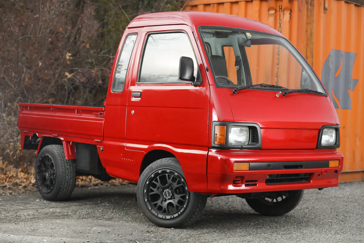 1991 Daihatsu Hijet Jumbo, a Kei Truck, for sale at Street Legal Mini Trucks in Philadelphia, PA (photo 1 of 12)