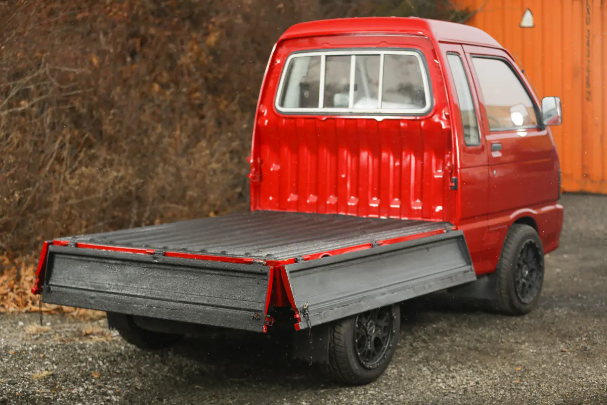 1991 Daihatsu Hijet Jumbo, a Kei Truck, for sale at Street Legal Mini Trucks in Philadelphia, PA (photo 3 of 12)