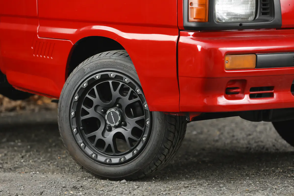1991 Daihatsu Hijet Jumbo, a Kei Truck, for sale at Street Legal Mini Trucks in Philadelphia, PA (photo 9 of 12)