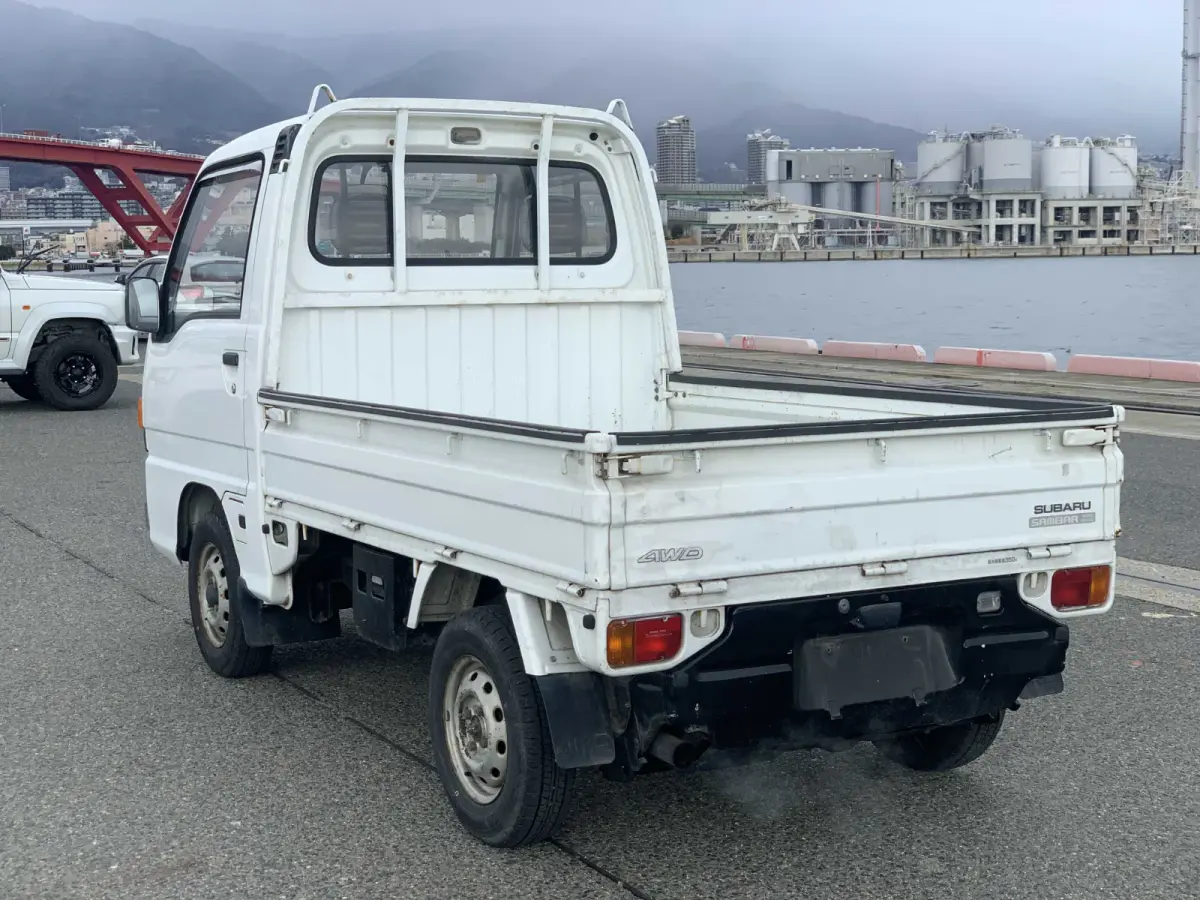 1991 Subaru Sambar, 4WD + AC, a Kei Truck, for sale at Sunshine Imports in Austin, TX (photo 3 of 11)