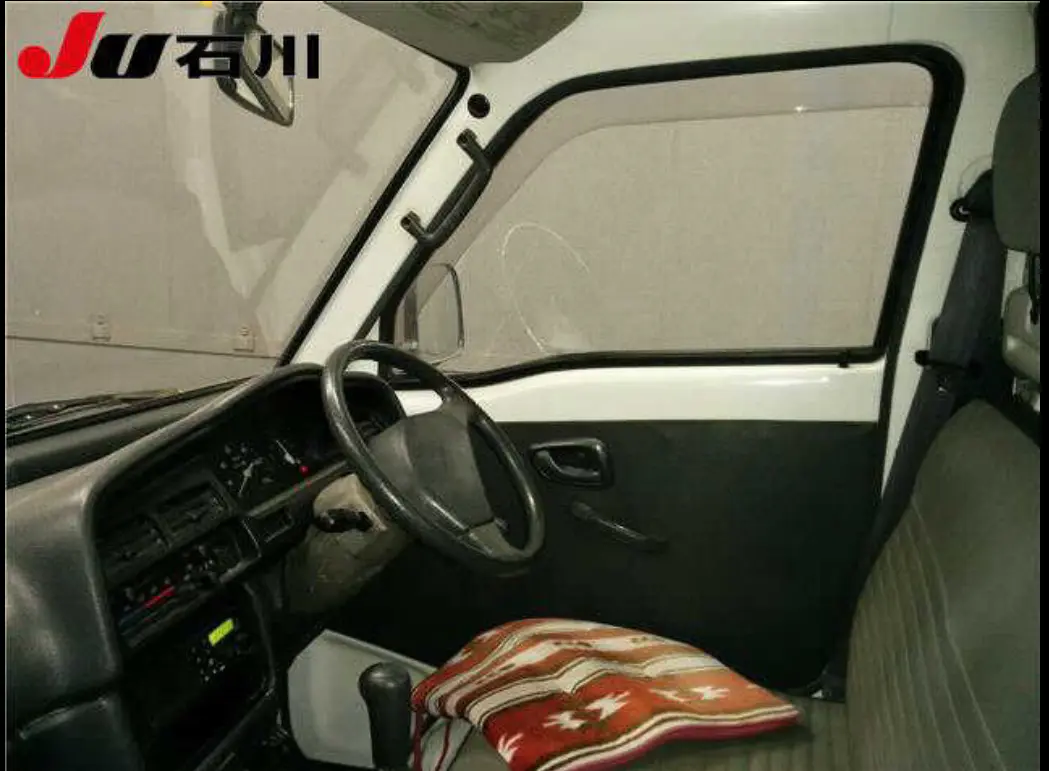 1991 Suzuki Carry, a Kei Truck, for sale at Street Legal Mini Trucks in Philadelphia, PA (photo 9 of 12)