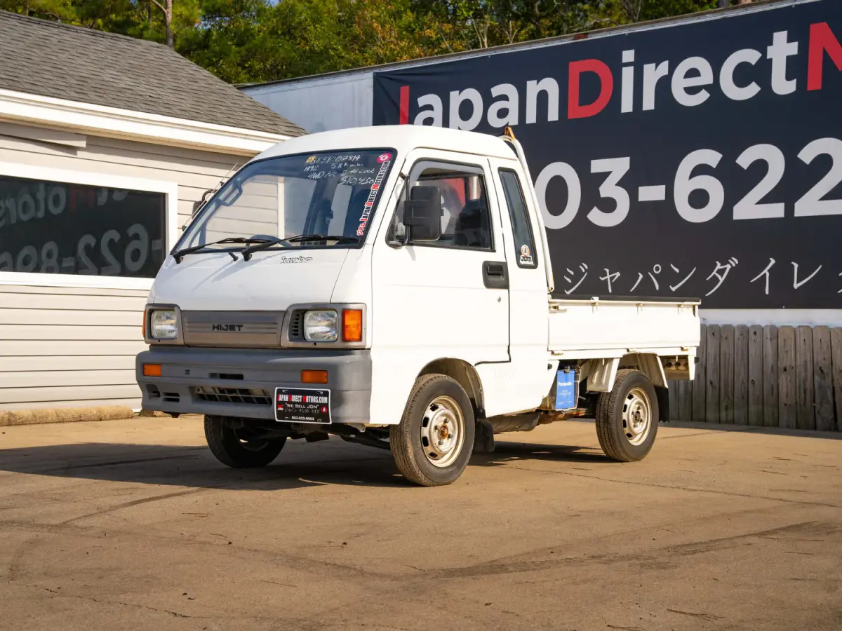 1992 Daihatsu Hijet Jumbo, a white Kei Truck, for sale at Japan Direct Motors in Irmo, SC (photo 3 of 12)