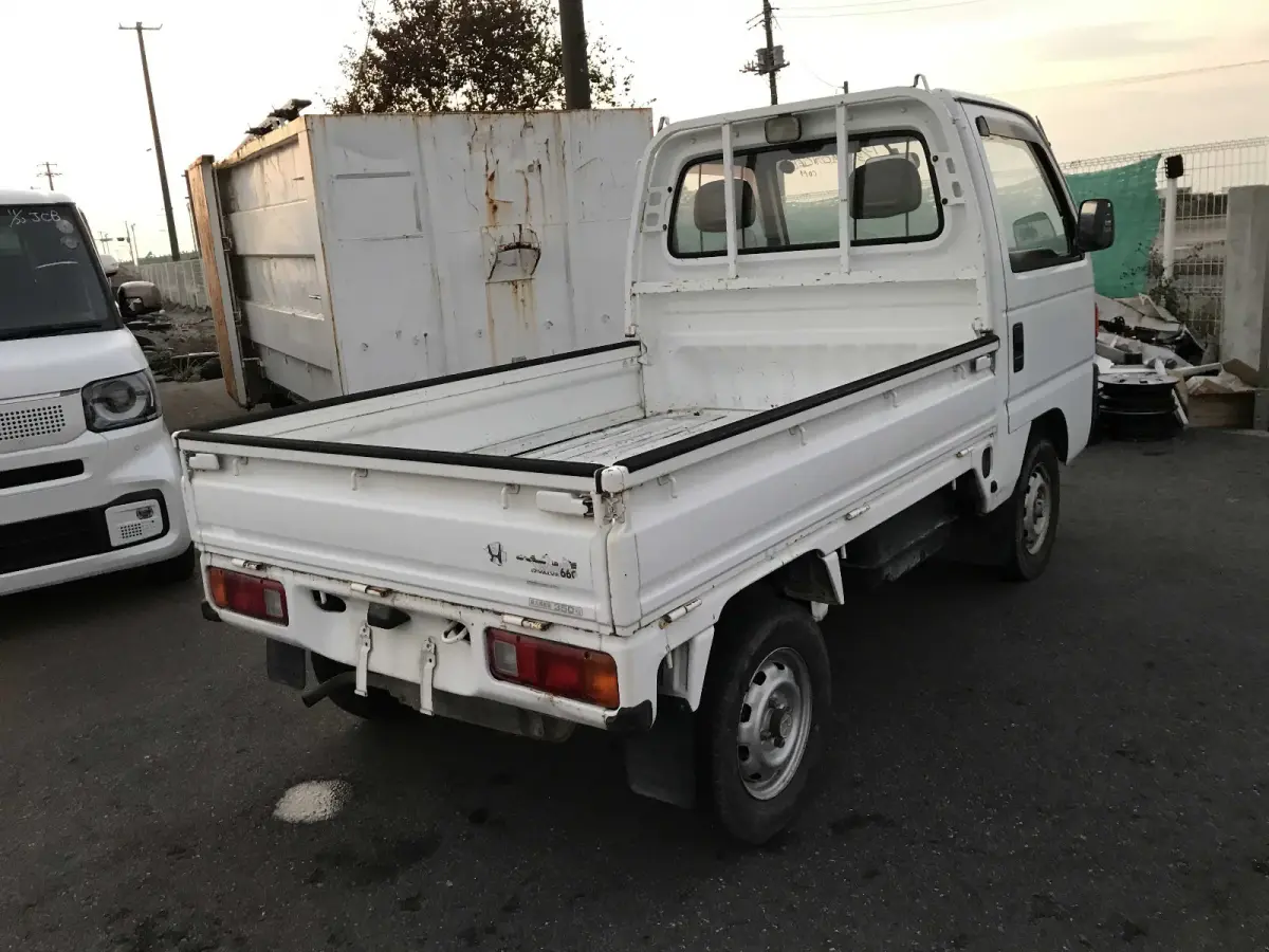 1992 Honda Acty, 2WD + AC, a Kei Truck, for sale at Sunshine Imports in Austin, TX (photo 3 of 8)