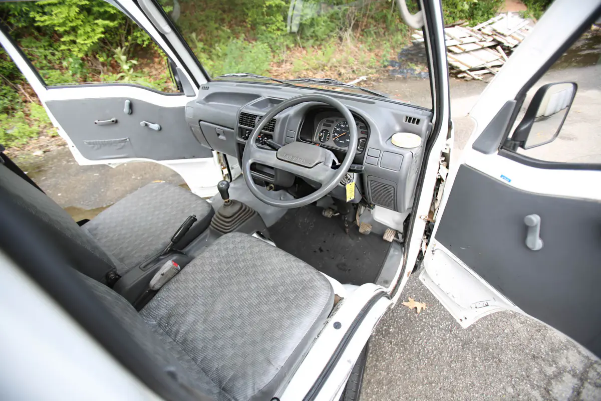 1992 Subaru Sambar 2WD, a Kei Truck, for sale at Street Legal Mini Trucks in Philadelphia, PA (photo 2 of 12)
