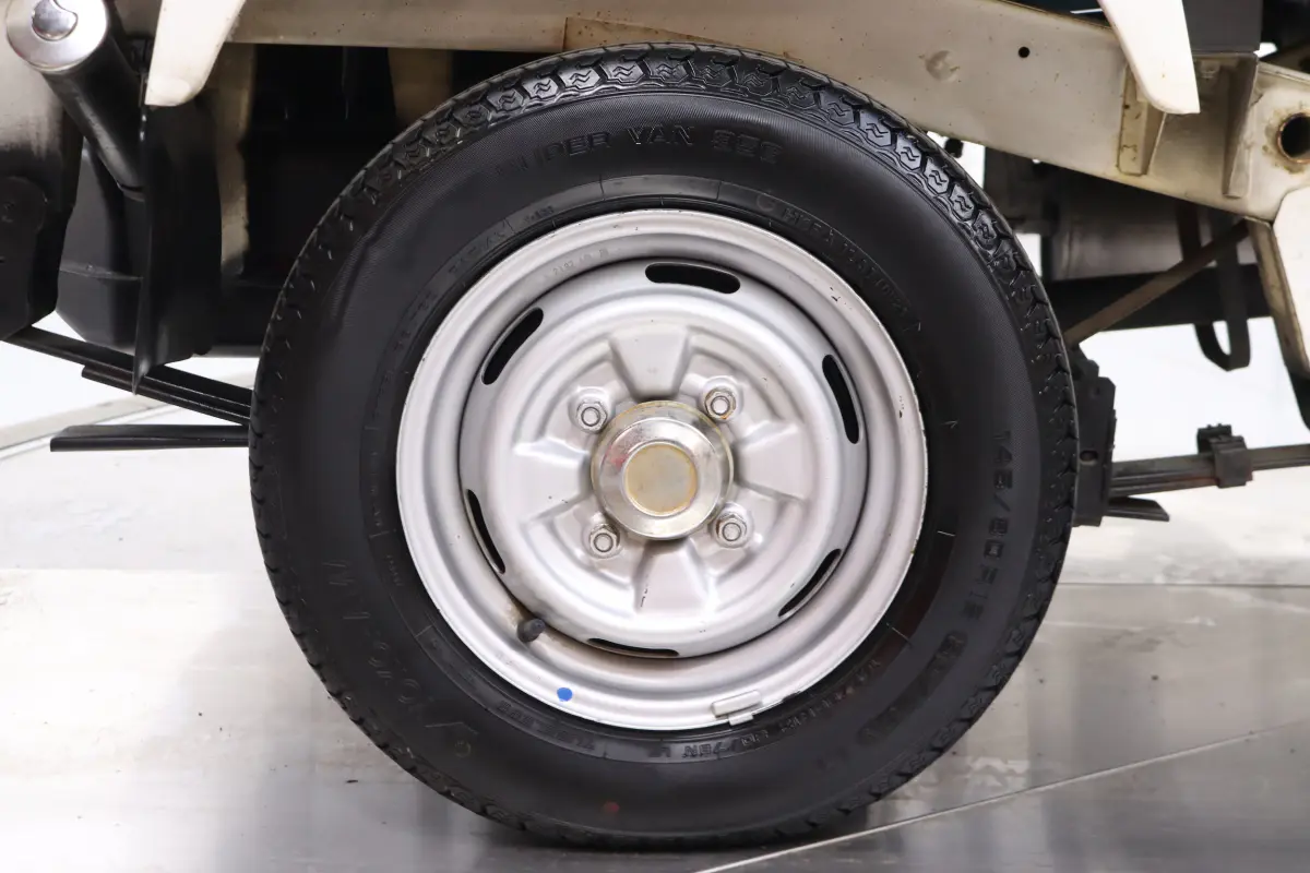 1992 Suzuki Carry Dump Bed, a white Kei Truck, for sale at Duncan Imports & Classic Cars in Christiansburg, VA (photo 36 of 59)
