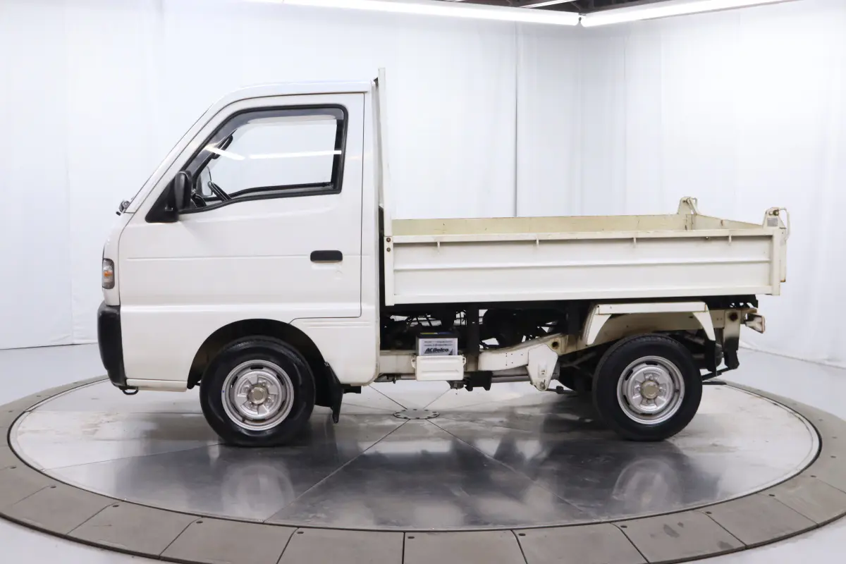1992 Suzuki Carry Dump Bed, a white Kei Truck, for sale at Duncan Imports & Classic Cars in Christiansburg, VA (photo 4 of 59)