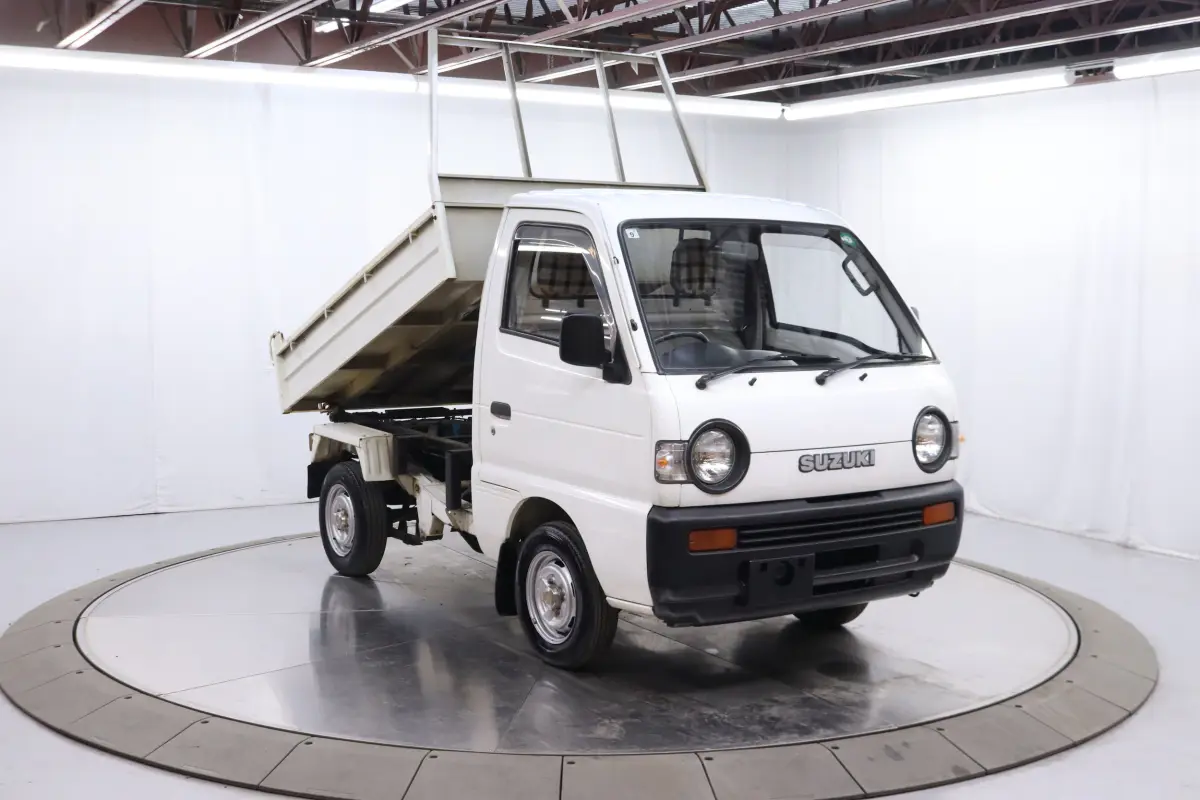 1992 Suzuki Carry Dump Bed, a white Kei Truck, for sale at Duncan Imports & Classic Cars in Christiansburg, VA (photo 9 of 59)