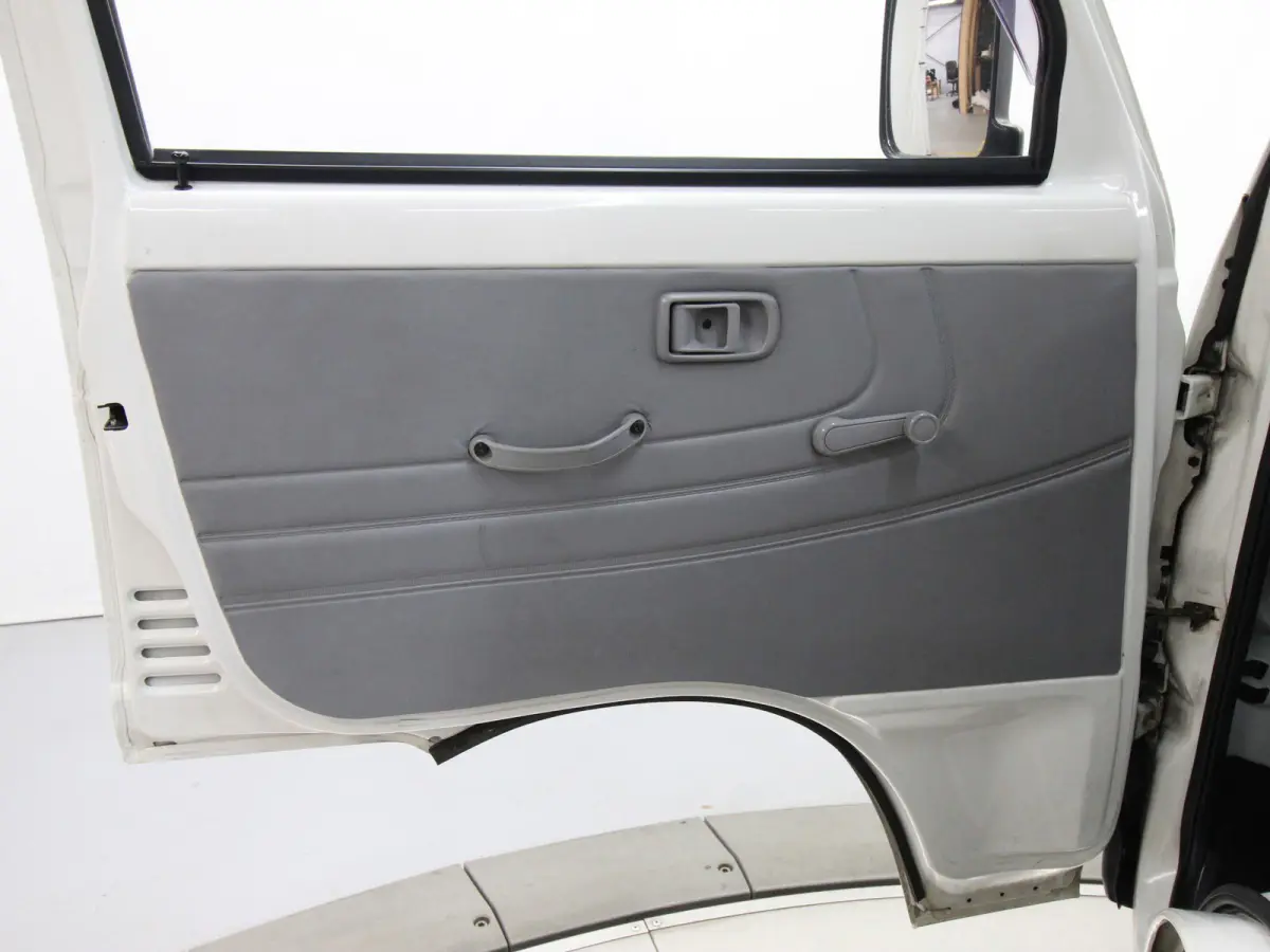 1993 Daihatsu Hijet, a white Kei Truck, for sale at Duncan Imports & Classic Cars in Christiansburg, VA (photo 15 of 38)