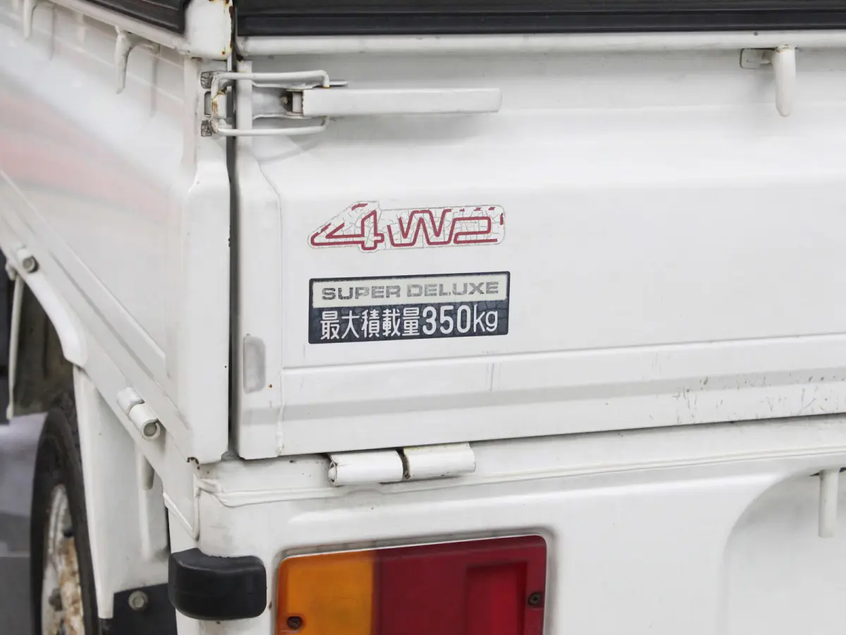 1993 Daihatsu Hijet, a white Kei Truck, for sale at Duncan Imports & Classic Cars in Christiansburg, VA (photo 36 of 38)