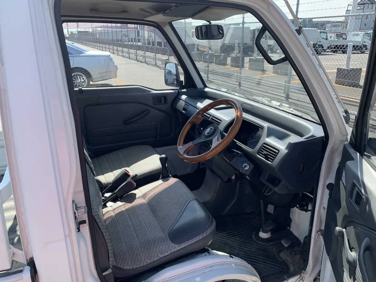 1993 Honda Acty, a Kei Truck, for sale at Sunshine Imports in Austin, TX (photo 6 of 10)