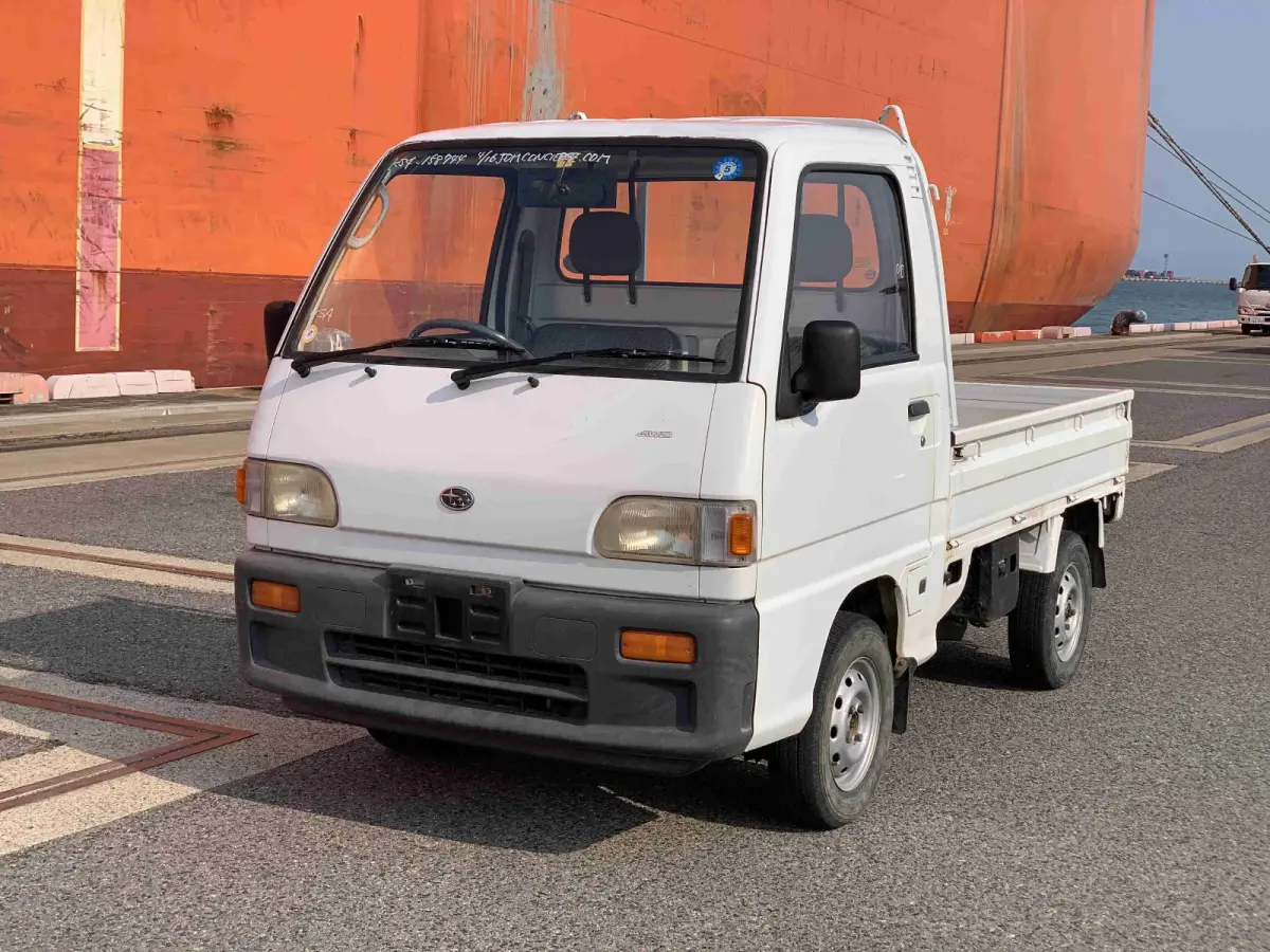 1993 Subaru Sambar, 4WD and AC, a Kei Truck, for sale at Sunshine Imports in Austin, TX (photo 2 of 11)