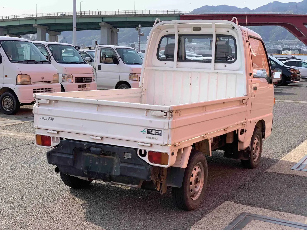 1993 Subaru Sambar, 4WD and AC, a Kei Truck, for sale at Sunshine Imports in Austin, TX (photo 3 of 11)
