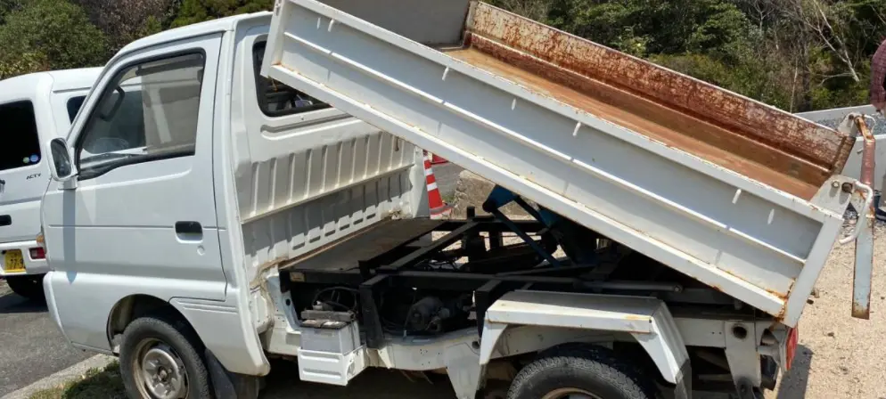 1993 Suzuki Carry Dump, a Kei Truck, for sale at Street Legal Mini Trucks in Philadelphia, PA (photo 2 of 9)