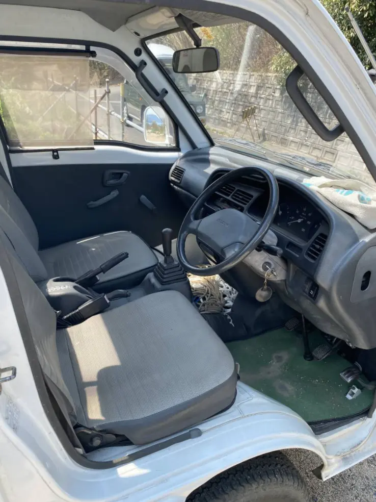 1993 Suzuki Carry Dump, a Kei Truck, for sale at Street Legal Mini Trucks in Philadelphia, PA (photo 5 of 9)
