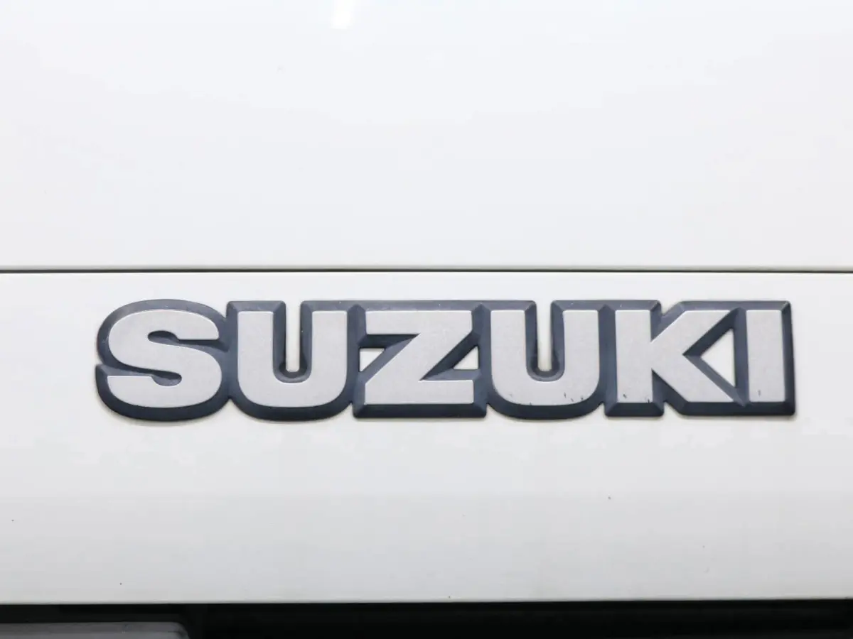 1993 Suzuki Carry, a white Kei Truck, for sale at Duncan Imports & Classic Cars in Christiansburg, VA (photo 38 of 41)
