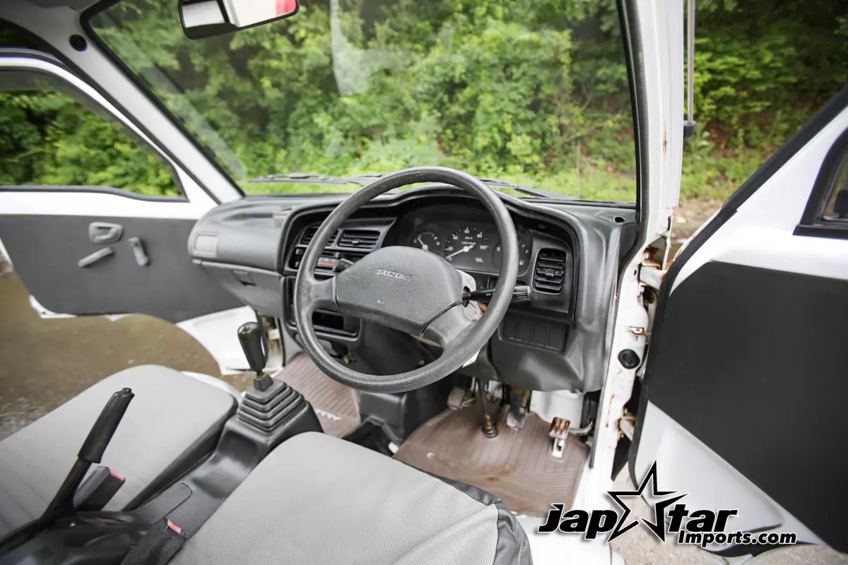 1993 Suzuki Carry, a Kei Truck, for sale at Street Legal Mini Trucks in Philadelphia, PA (photo 5 of 12)