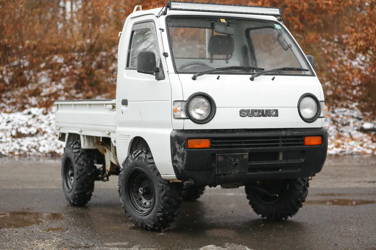 1993 Suzuki Carry, a Kei Truck, for sale at Street Legal Mini Trucks in Philadelphia, PA (photo 11 of 12)