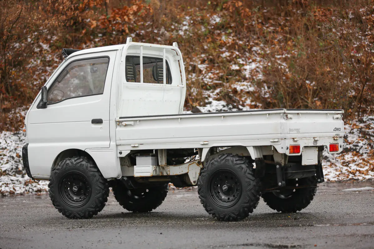 1993 Suzuki Carry, a Kei Truck, for sale at Street Legal Mini Trucks in Philadelphia, PA (photo 4 of 12)