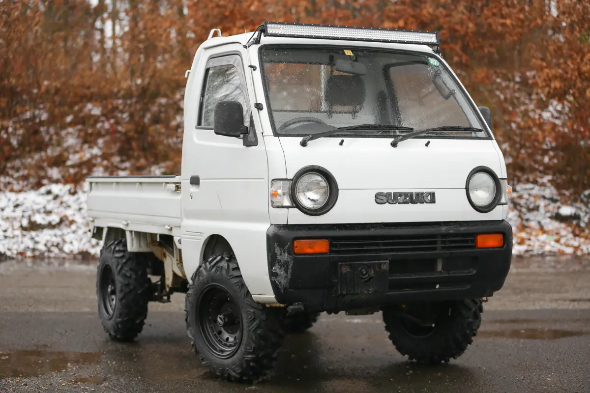 1993 Suzuki Carry, a Kei Truck, for sale at Street Legal Mini Trucks in Philadelphia, PA (photo 7 of 12)