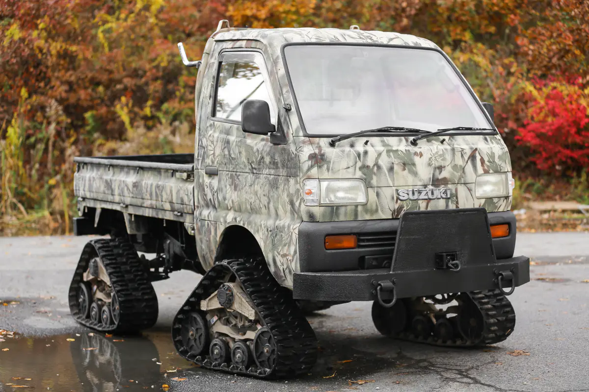 1993 Suzuki Carry with Tracks, a Kei Truck, for sale at Street Legal Mini Trucks in Philadelphia, PA (photo 8 of 12)