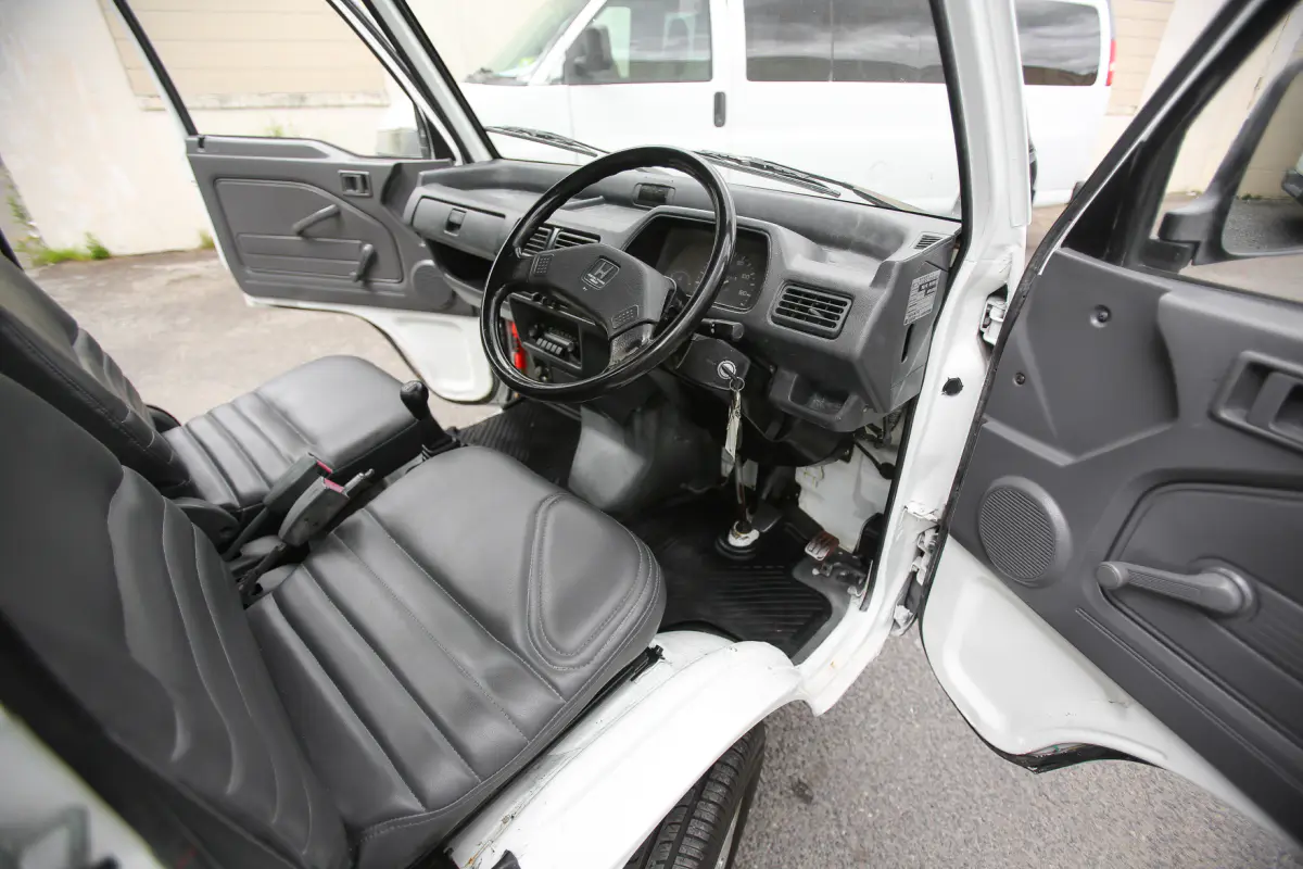 1994 Honda Acty Dump, a Kei Truck, for sale at Street Legal Mini Trucks in Philadelphia, PA (photo 5 of 12)