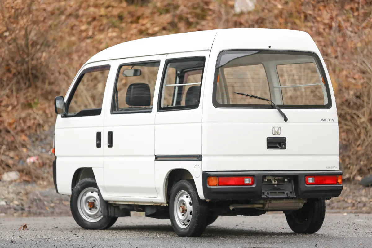 1994 Honda Acty Van, a Kei Van, for sale at Street Legal Mini Trucks in Philadelphia, PA (photo 11 of 12)