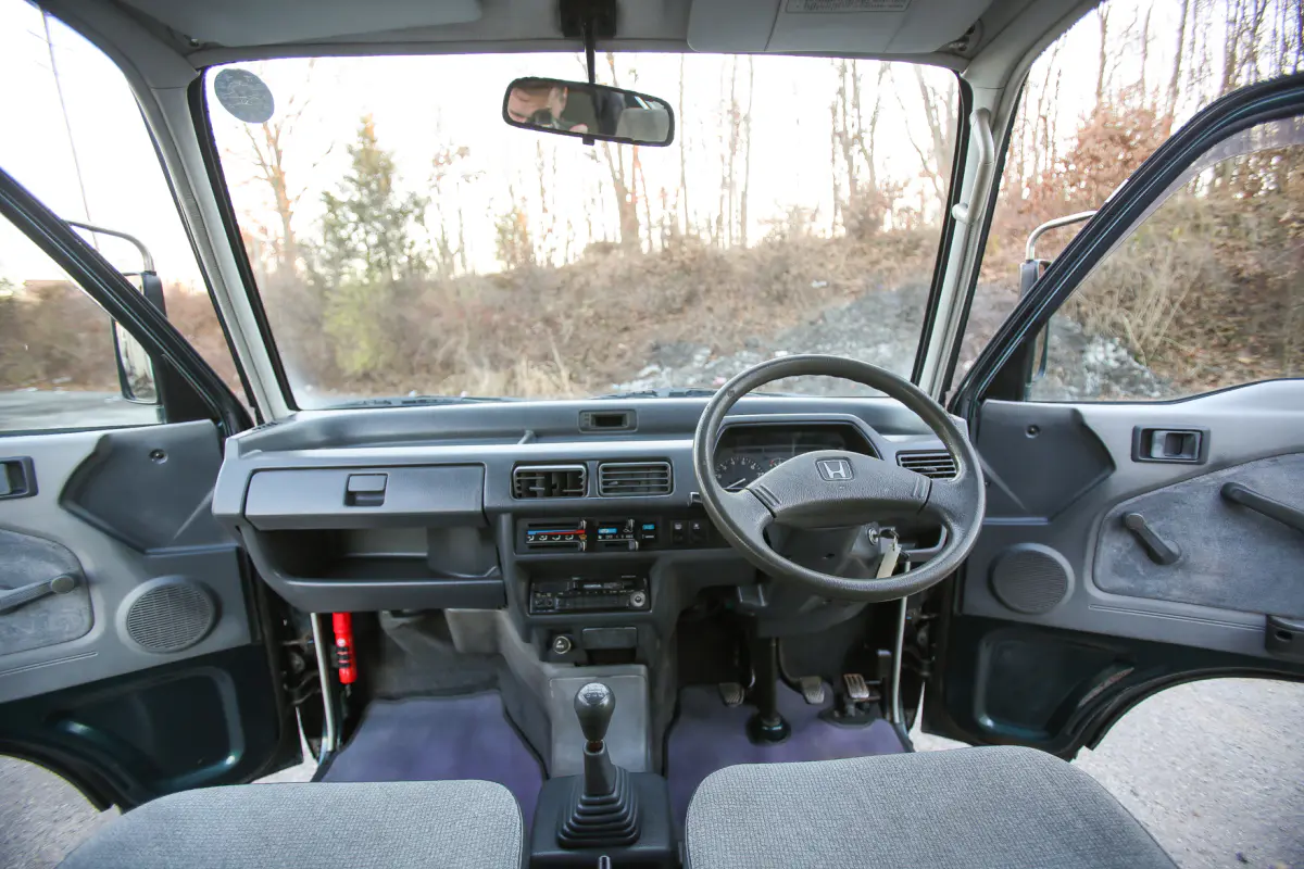 1994 Honda Street Van, a Kei Van, for sale at Street Legal Mini Trucks in Philadelphia, PA (photo 4 of 12)