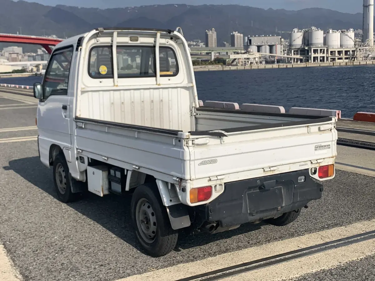1994 Subaru Sambar, 4WD + AC, a Kei Truck, for sale at Sunshine Imports in Austin, TX (photo 4 of 11)