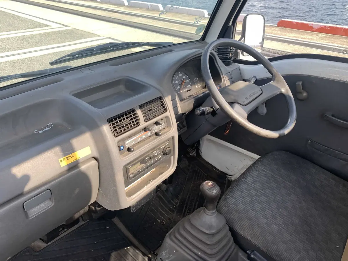 1994 Subaru Sambar, 4WD + AC, a Kei Truck, for sale at Sunshine Imports in Austin, TX (photo 7 of 11)