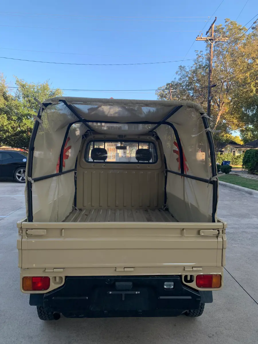 1994 Subaru Sambar, AC, a Kei Truck, for sale at Sunshine Imports in Austin, TX (photo 6 of 12)