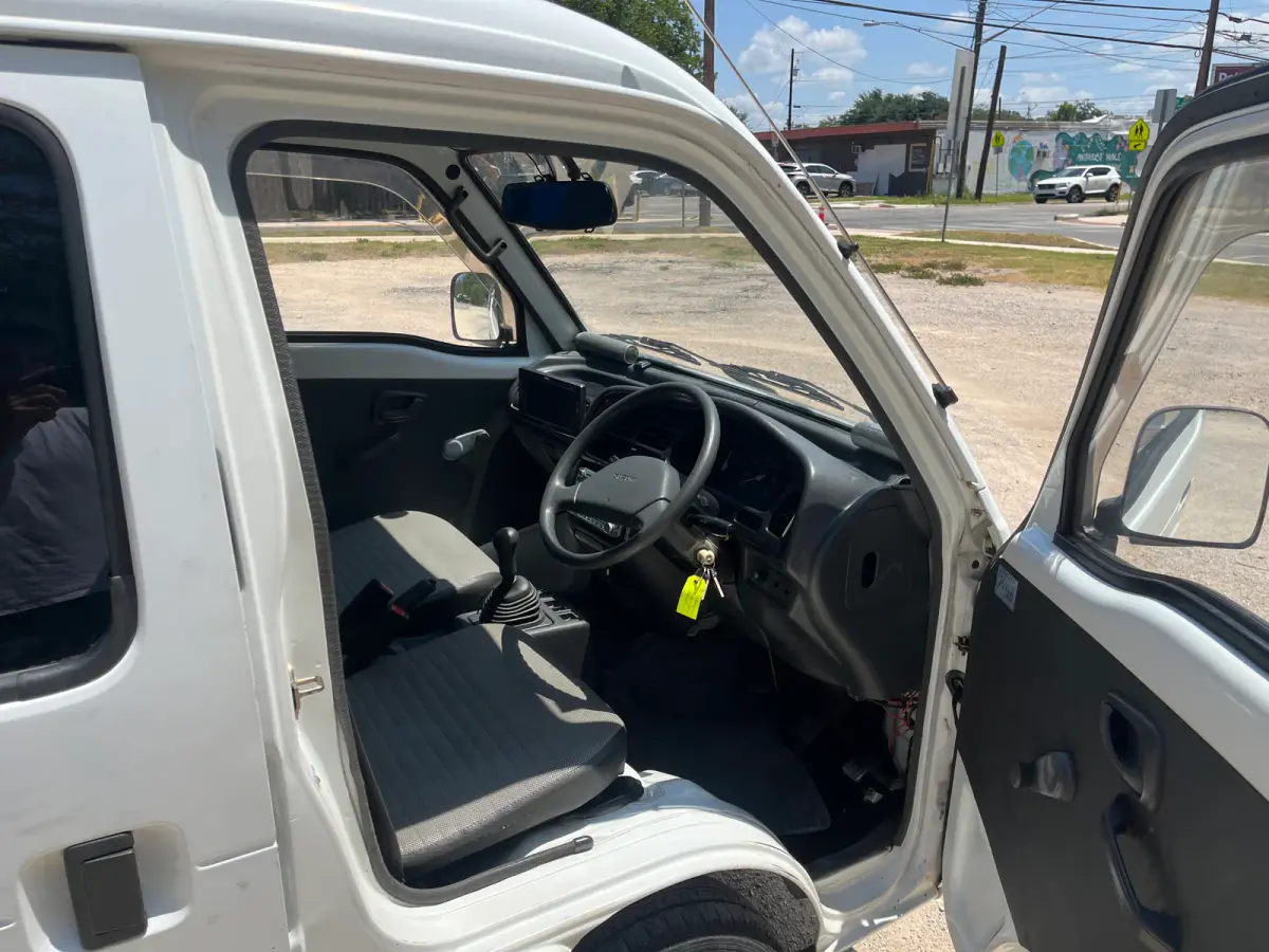 1994 Suzuki Every, 2WD + AC, a Kei Van, for sale at Sunshine Imports in Austin, TX (photo 6 of 12)