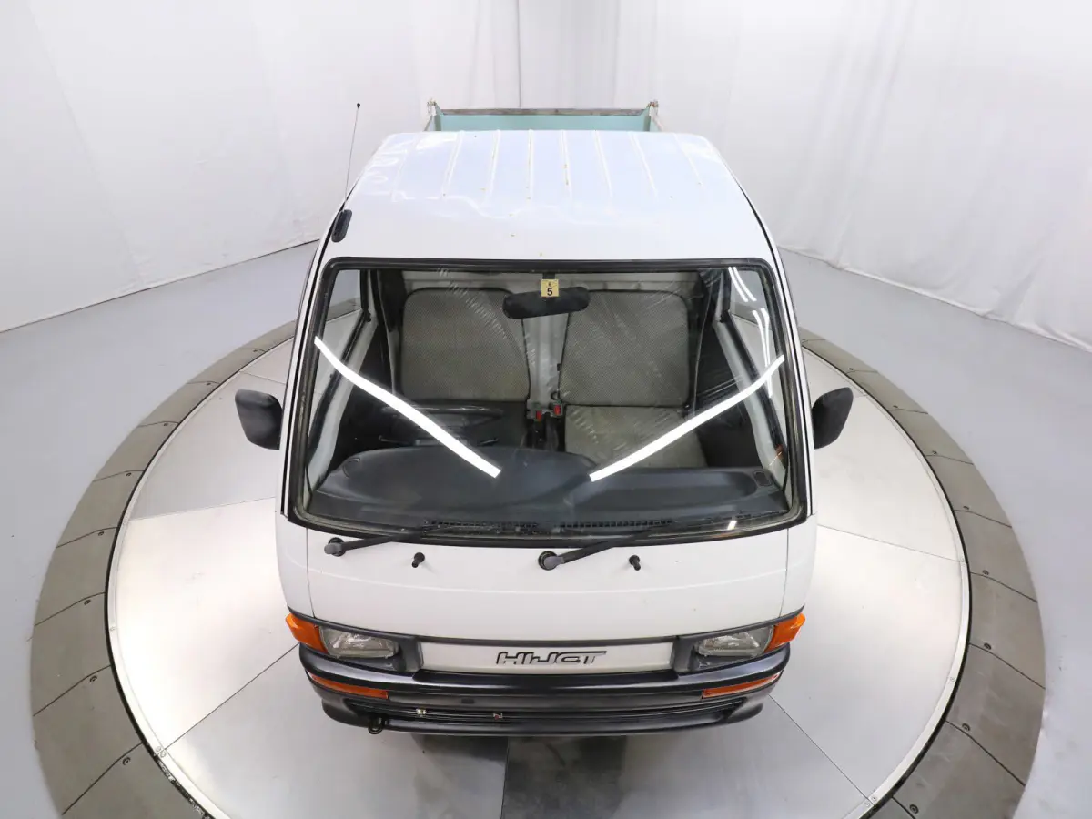 1995 Daihatsu Hijet Dump Bed, a white Kei Truck, for sale at Duncan Imports & Classic Cars in Christiansburg, VA (photo 49 of 62)
