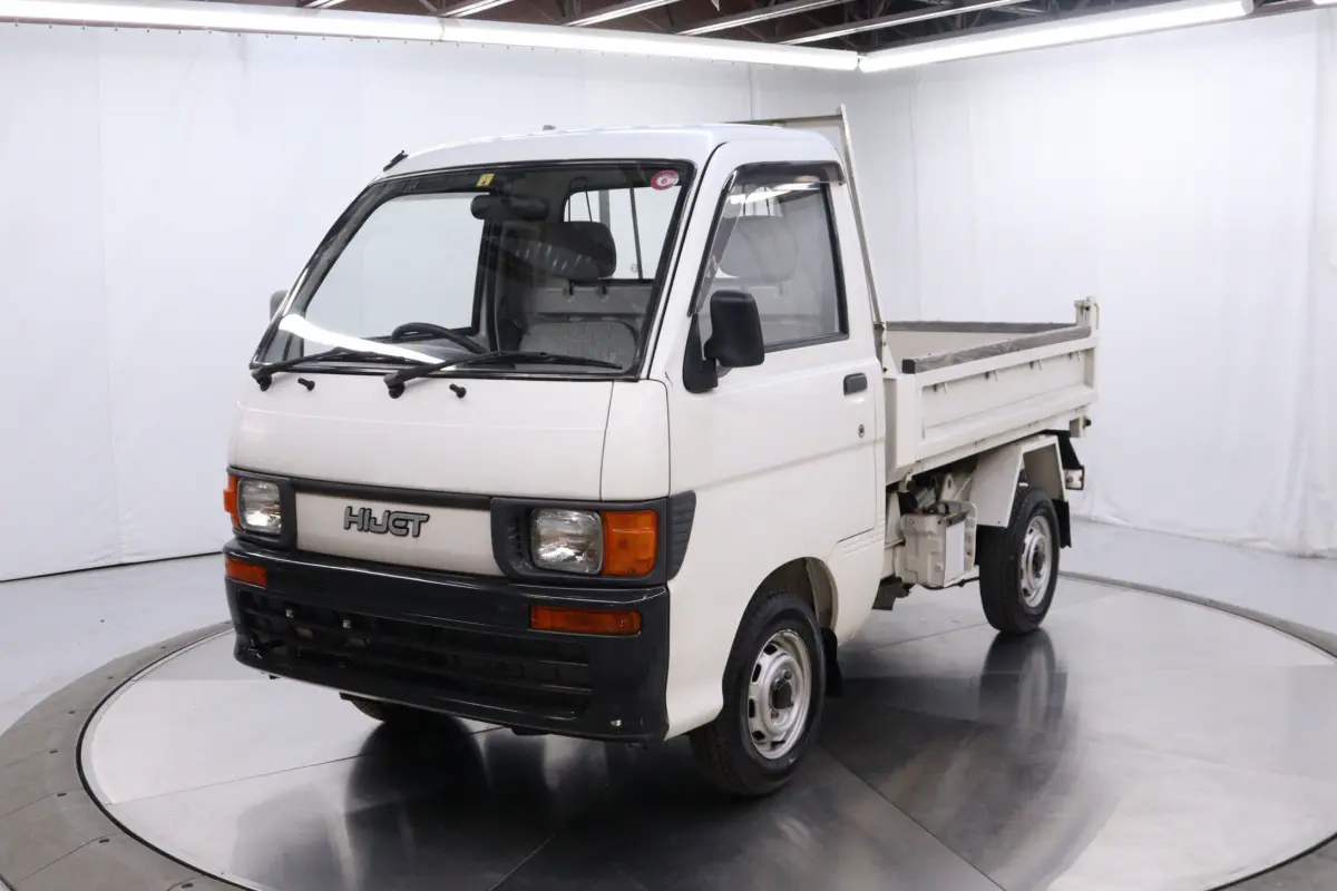1995 Daihatsu Hijet, a white Kei Truck, for sale at Duncan Imports & Classic Cars in Christiansburg, VA (photo 2 of 41)