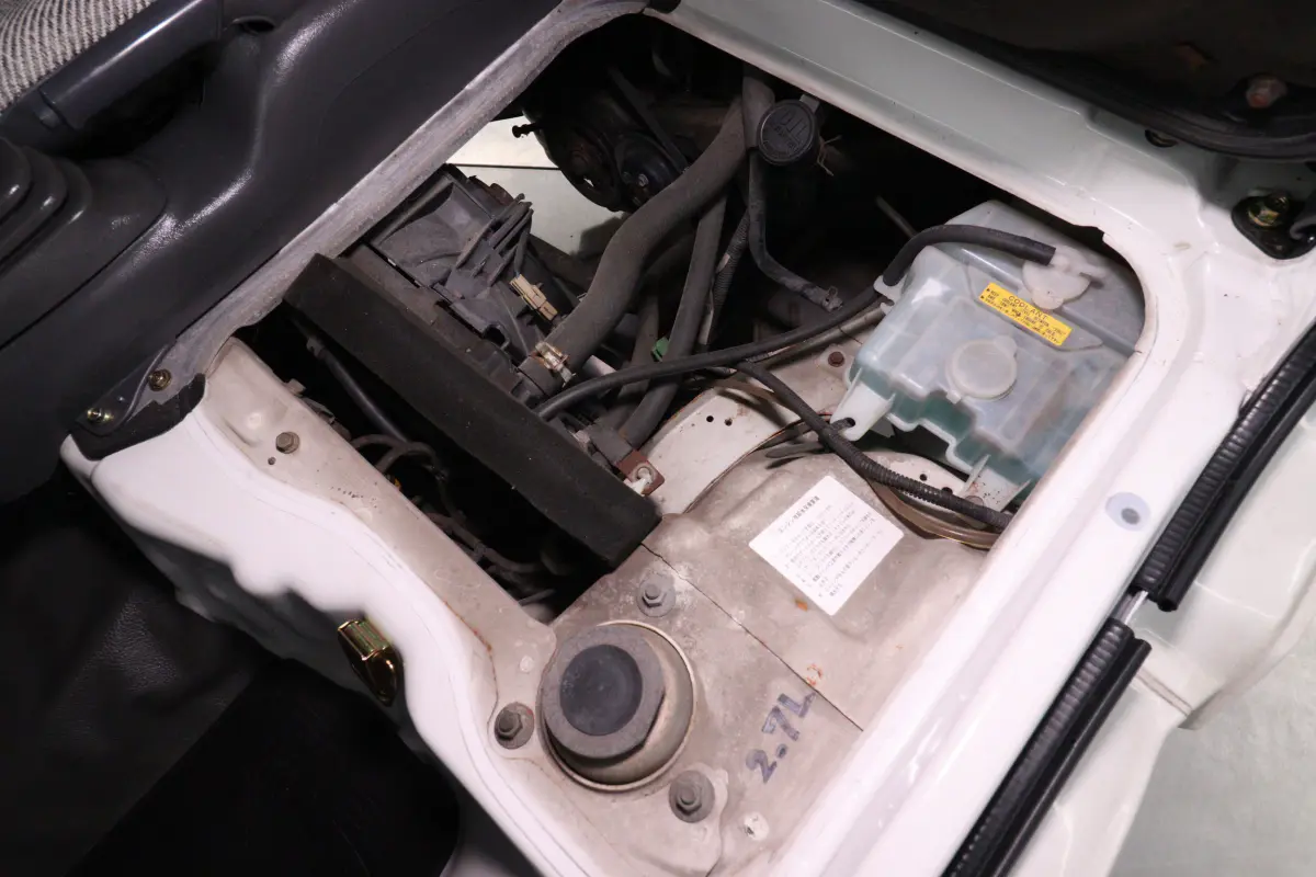 1995 Daihatsu Hijet, a white Kei Truck, for sale at Duncan Imports & Classic Cars in Christiansburg, VA (photo 22 of 41)
