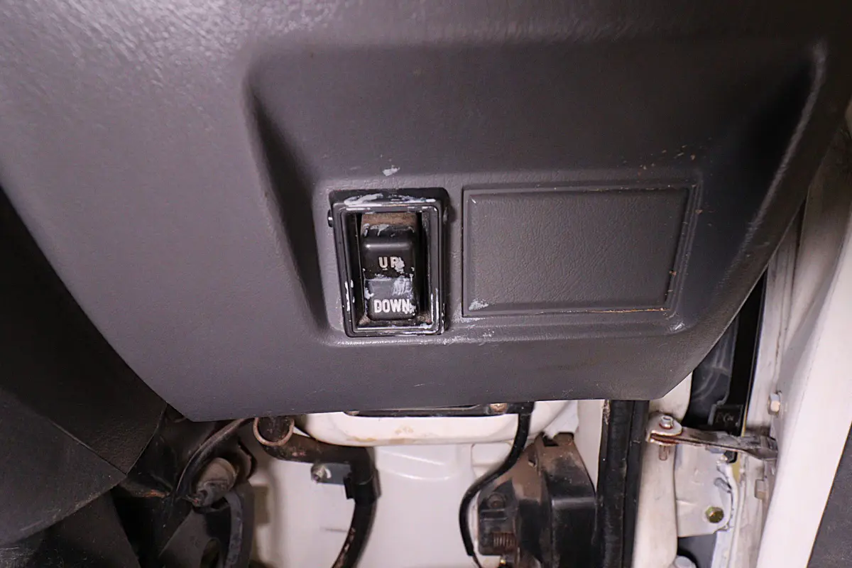 1995 Daihatsu Hijet 4x4 Kei Truck, dump bed switch, for sale at Duncan Imports in Christiansburg, VA